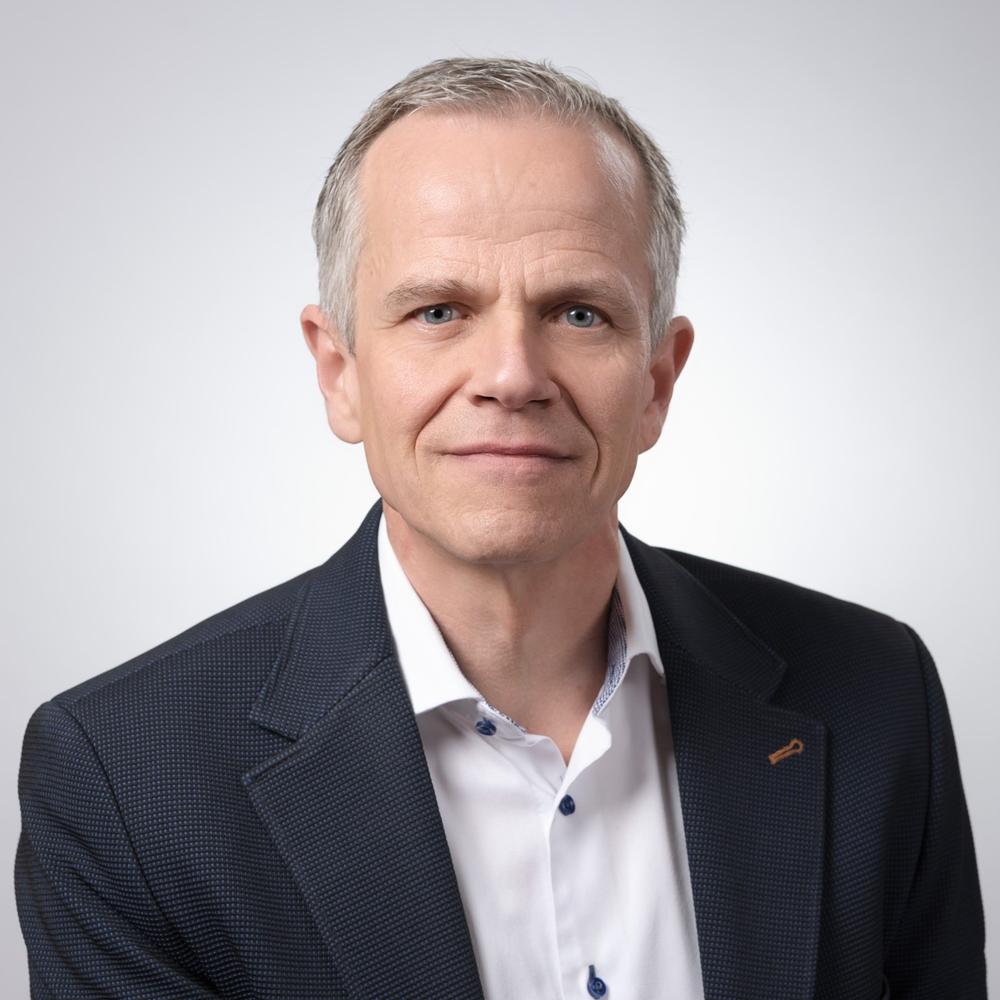 ✍🏻 Gert‑Jan Elzinga (Strict); member of the jury at Elevator Pitch Event!